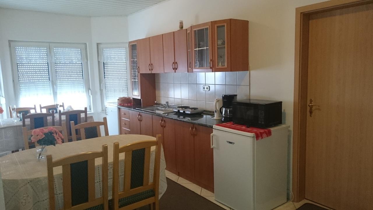 Natalie Appartment Bük Eksteriør billede